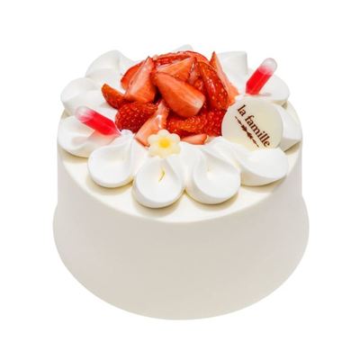 更多La Famille蛋糕款式：法國香檳士多啤梨蛋糕丨HKD$480/1.5磅 